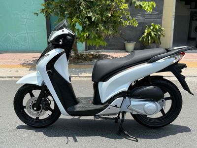 Honda SH 125i sm104