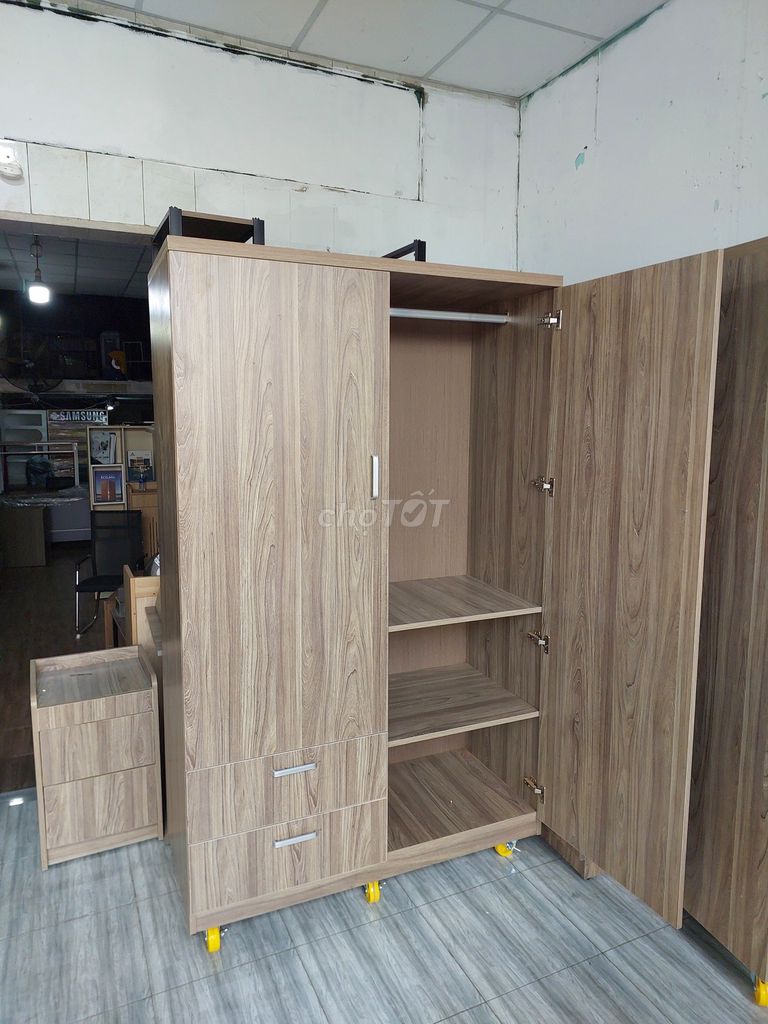 Tủ quần áo gỗ vân gỗ 120x200x60cm. Mua bán Tủ, kệ gia đình tại Quận Gò Vấp Tp Hồ Chí Minh được đăng bởi NỘI THẤT VĂN PHÒNG hình 1