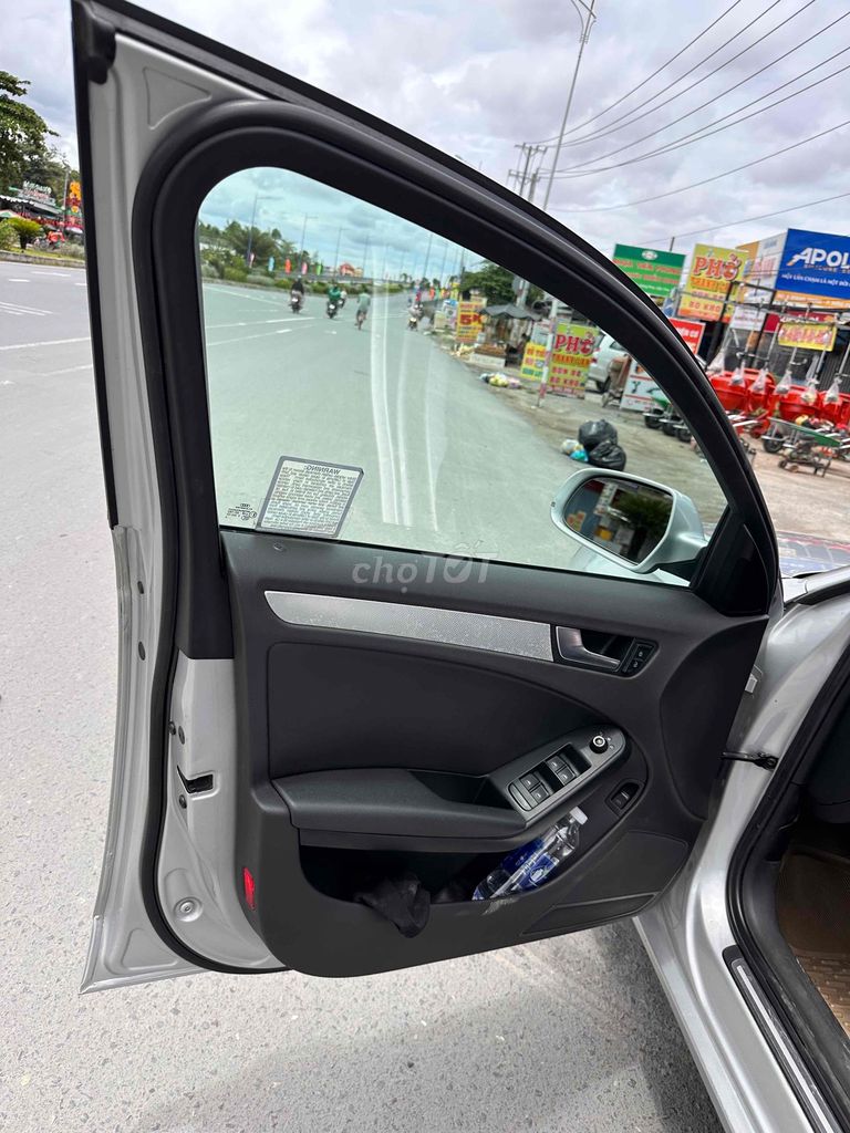 Audi A4 2.0 đời 2009 - 120000 km. Mua bán Ô tô tại Quận Cái Răng Cần Thơ được đăng bởi ÔTÔ PHÚC SƠN  TP CẦn Thơ  hình 14