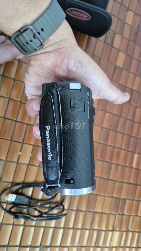 Máy quay phim Panasonic Đen 16GB. Mua bán Máy ảnh, Máy quay tại Huyện Hồng Dân Bạc Liêu được đăng bởi Nguyễn Sơn hình 1