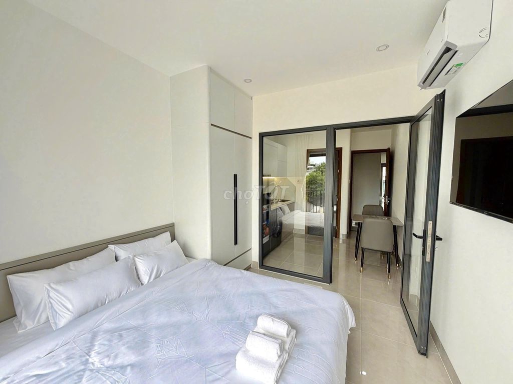 New 1-bedroom apartment with balcony near My Khe beach — photo 9