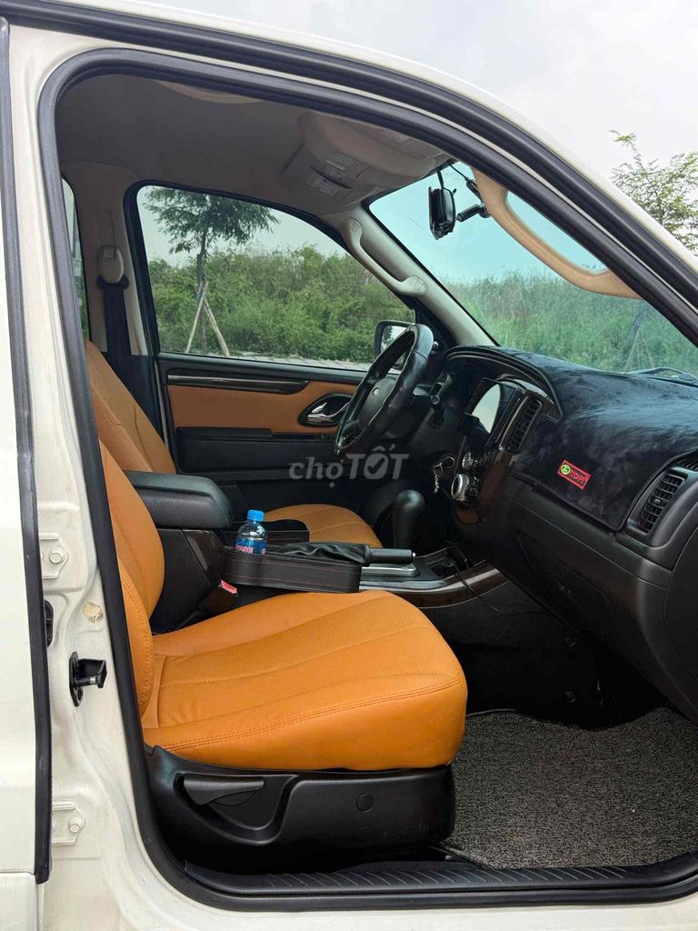 Ford Escape 2011 2.3L XLS 4x2 Trắng. Mua bán Ô tô tại Thành phố Thủ Dầu Một Bình Dương được đăng bởi  Trung Tin Used Car hình 11