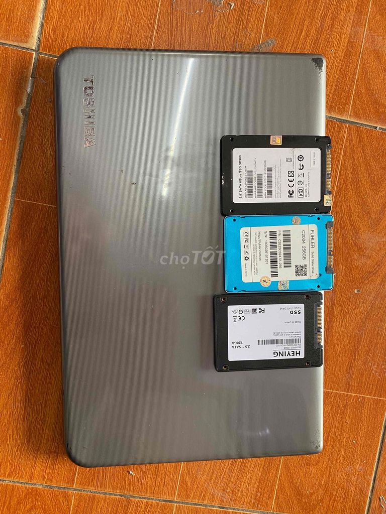 Laptop Toshiba Satellite Xám. Mua bán Laptop tại Quận Hoàng Mai Hà Nội được đăng bởi Cty TNHH Smart Toàn Phú hình 1