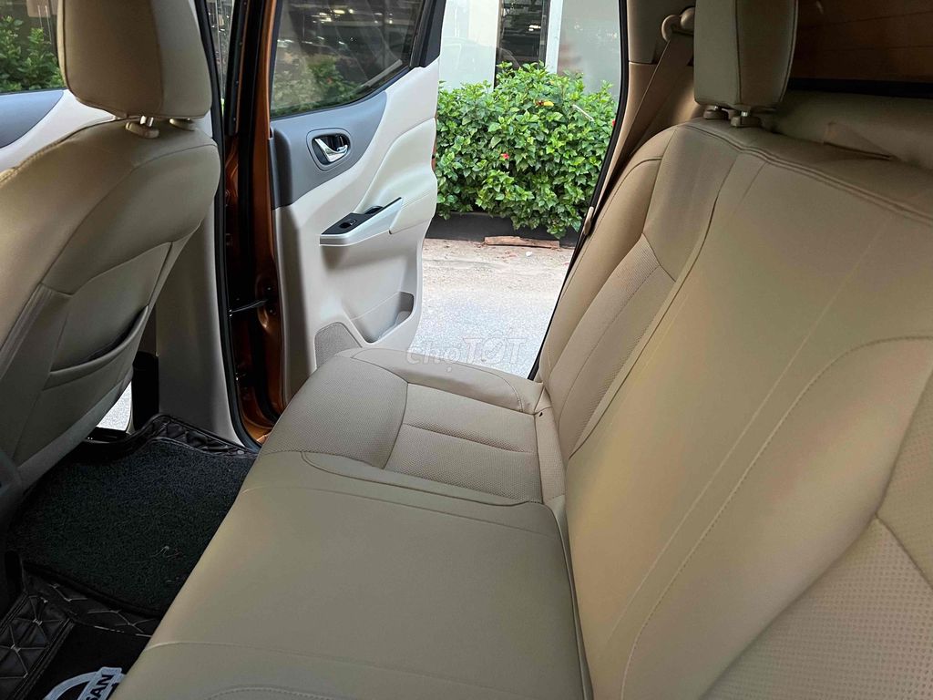 Nissan Navara 2018 VL Premium R - 130000 km. Mua bán Ô tô tại Quận Hà Đông Hà Nội được đăng bởi Đỗ Tiên  hình 12