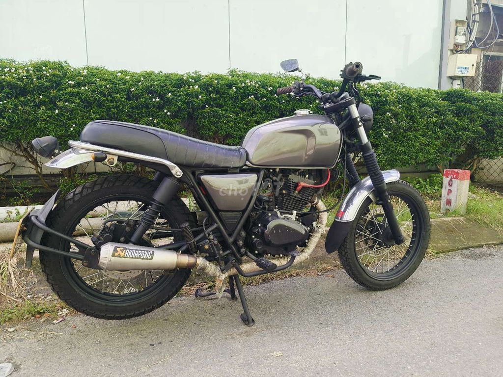 Brixton 125 2020 , xe đẹp máy móc êm mạnh. Mua bán Xe máy tại Thành phố Thủ Đức Tp Hồ Chí Minh được đăng bởi HIỆP AN MOTO 233 QUỐC LỘ 13 CŨ HIỆP BÌNH PHƯỚC THỦ ĐỨC  hình 15