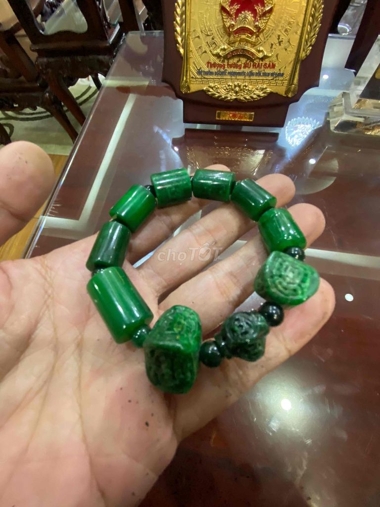 vòng ngọc xanh. Mua bán Phụ kiện thời trang khác tại Quận Hải An Hải Phòng được đăng bởi khánh hình 1