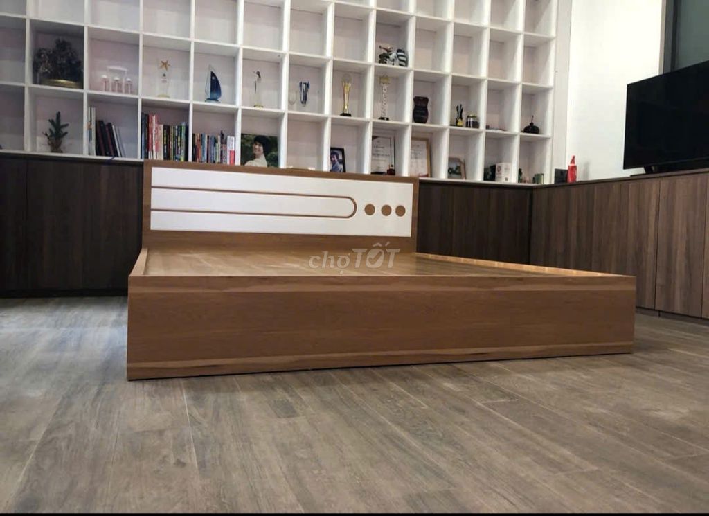 GIƯỜNG GỖ CÔNG NGHIỆP MDF 1M6 2M . Mua bán Giường, chăn ga gối nệm tại Thị xã Bến Cát Bình Dương được đăng bởi Tủ nhựa đài loan hoàng quân hình 1