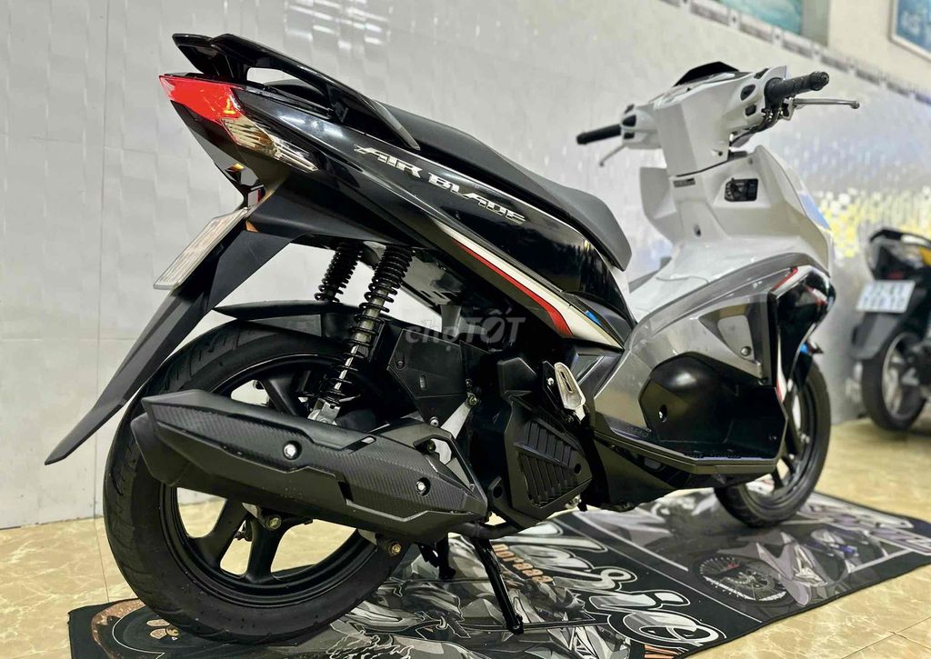Airblade 2016 - Hỗ trợ trả góp. Mua bán Xe máy tại Thành phố Vũng Tàu Bà Rịa - Vũng Tàu được đăng bởi Cửa hàng xe máy Hoàng Long 2 hình 5