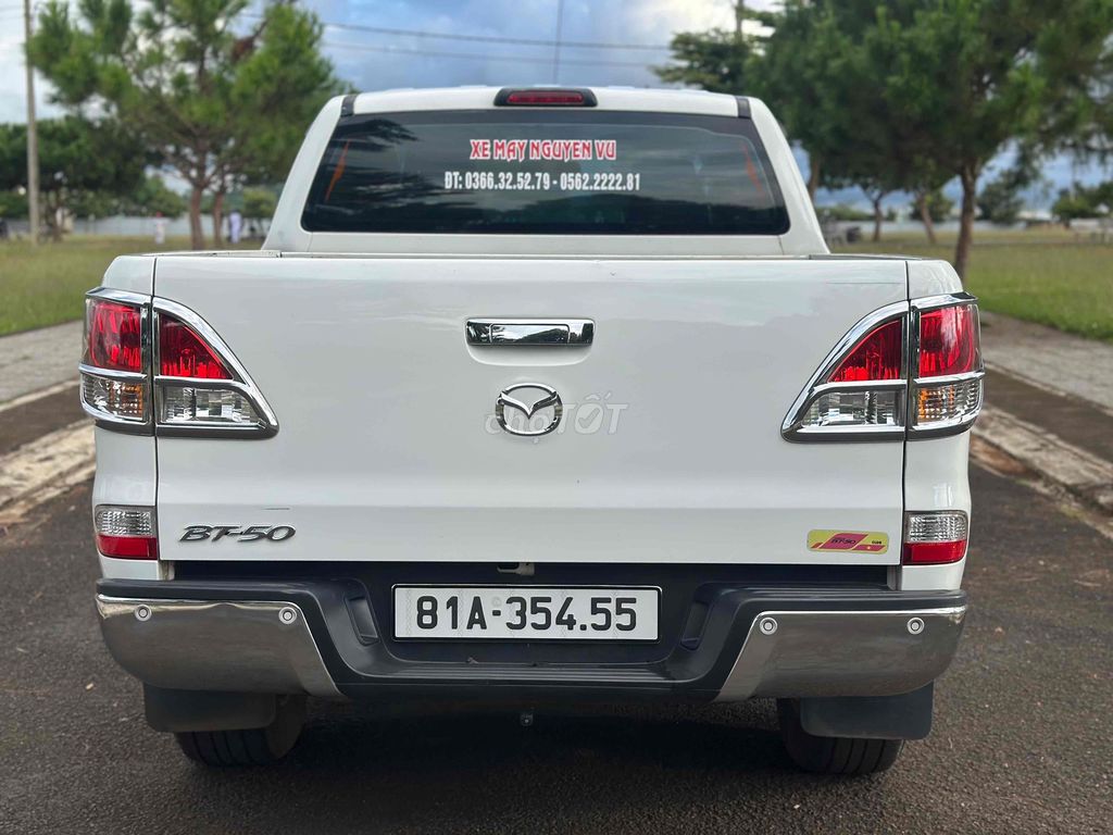 Mazda BT 50 2015 2.2L 4x2 AT - 10000 km. Mua bán Ô tô tại Thành phố Pleiku Gia Lai được đăng bởi Xe Máy Nguyễn Vũ Gialai hình 11
