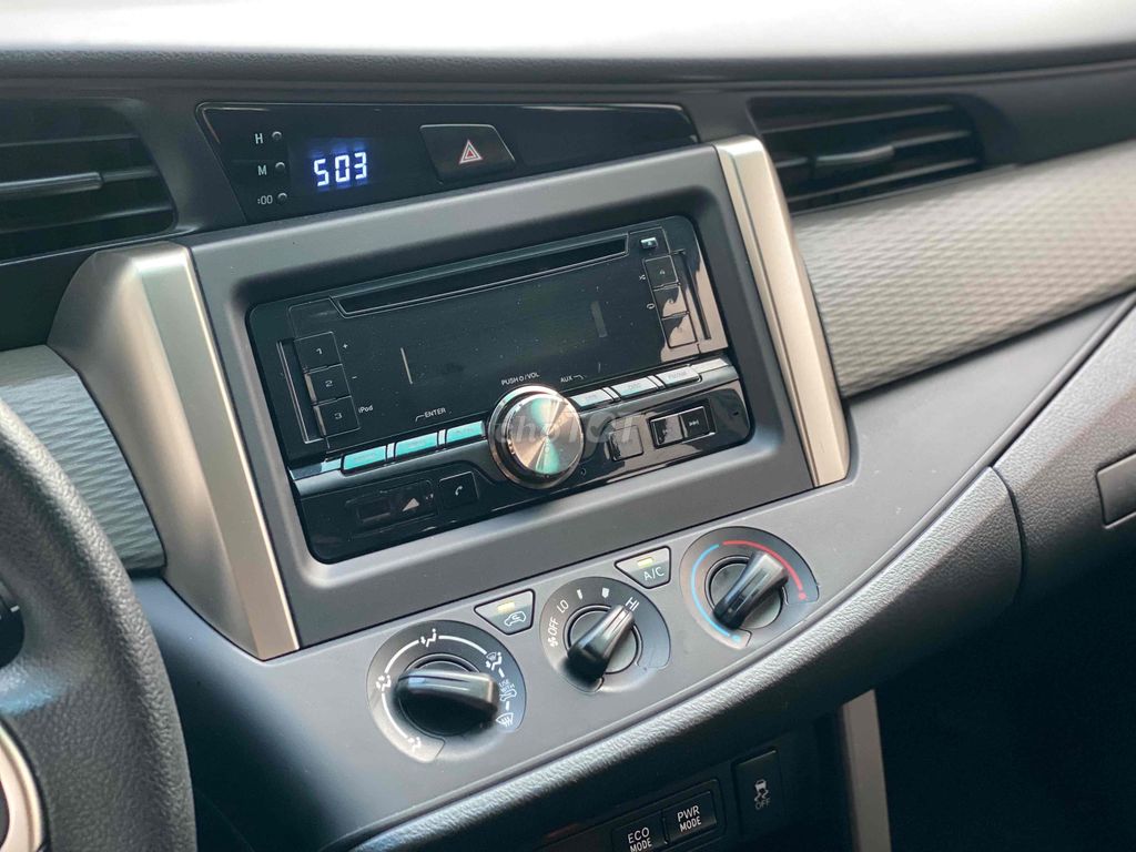 Toyota Innova 2018 2.0E - 49000 km. Mua bán Ô tô tại Quận Bình Thạnh Tp Hồ Chí Minh được đăng bởi Toyota Sure hình 10