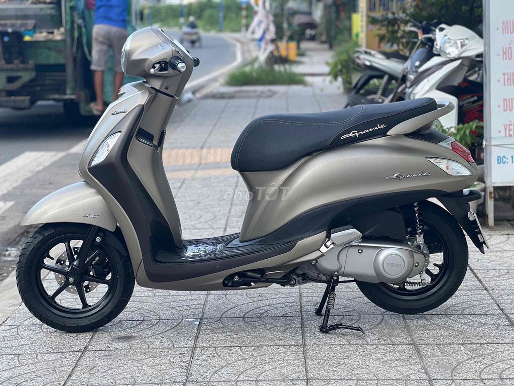 Yamaha Grander 2019 Abs vàng cát khoá smk,xe chất. Mua bán Xe máy tại Quận Ninh Kiều Cần Thơ được đăng bởi Cửa Hàng Xe máy Tân Lập Hưng hình 4