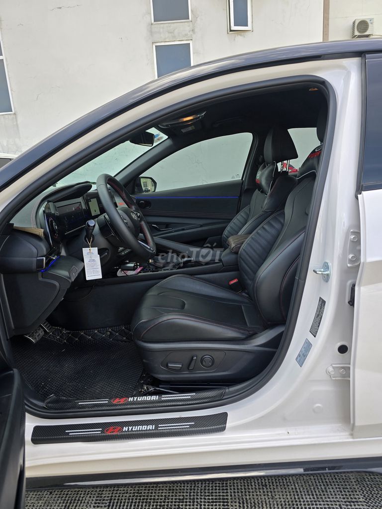 Hyundai Elantra 2023 N-Line 1.6 Turbo AT - 12000km. Mua bán Ô tô tại Quận 8 Tp Hồ Chí Minh được đăng bởi nguyễn bình long hình 11
