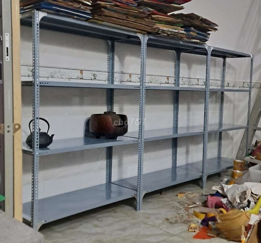Kệ sắt V lỗ. Mua bán Tủ, kệ gia đình tại Quận Bình Thạnh Tp Hồ Chí Minh được đăng bởi Kệ Sắt GIÁ XƯỞNG hình 1