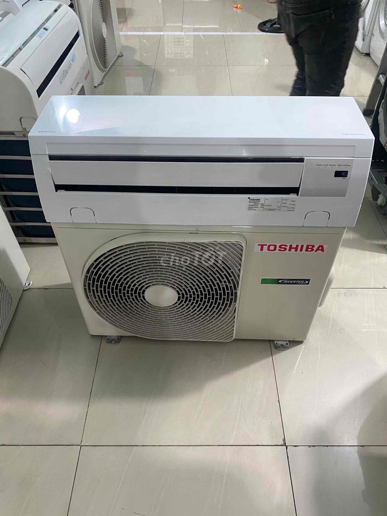 máy lạnh Toshiba inverter 1.5hp