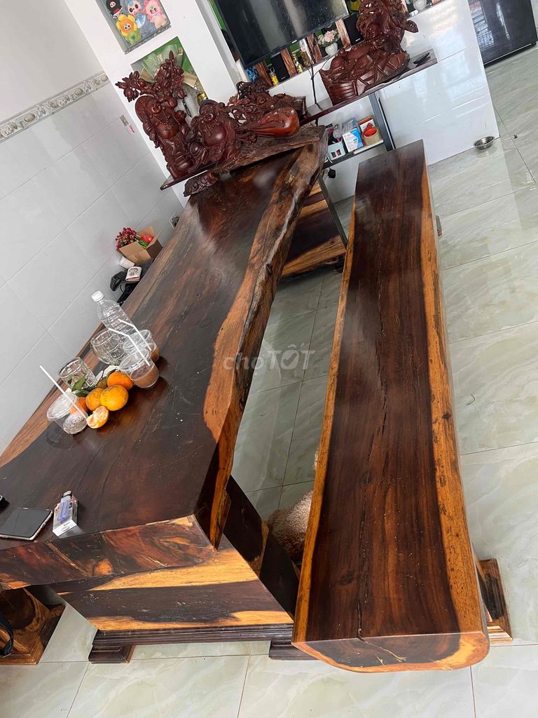 Bộ bàn ghế gỗ muồng 2.7m. Mua bán Bàn ghế tại Thành phố Buôn Ma Thuột Đắk Lắk được đăng bởi Huynh Trinh hình 1