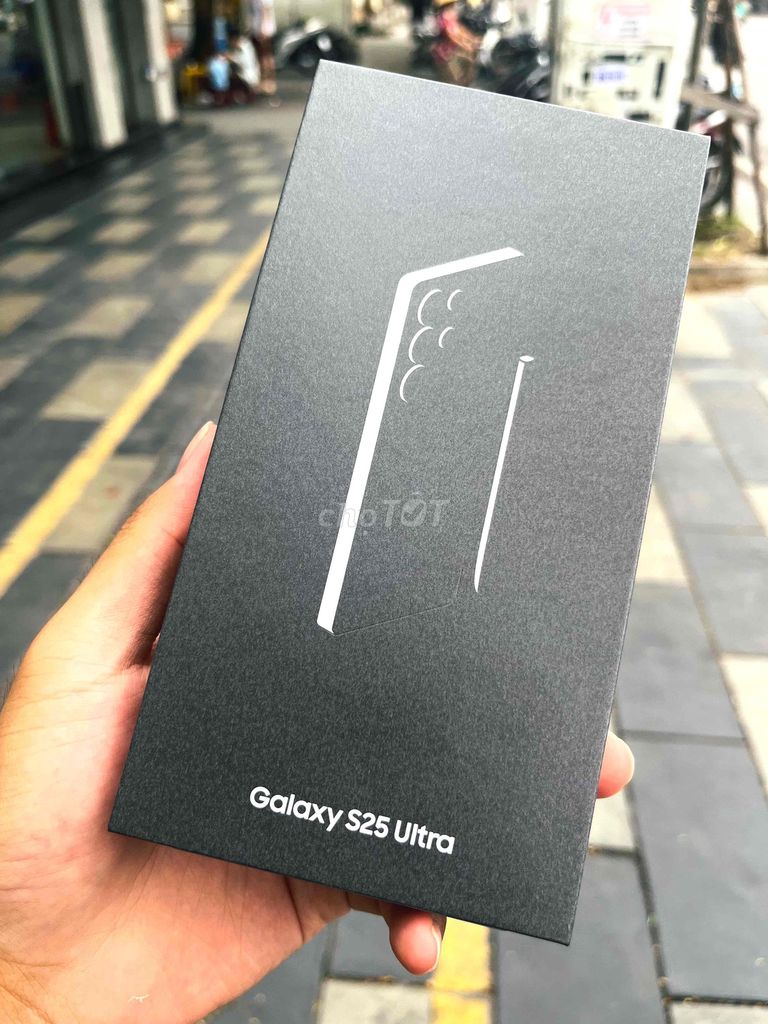 Samsung Galaxy S25 Ultra 256GB Trắng Silver. Mua bán Điện thoại tại Quận Ngô Quyền Hải Phòng được đăng bởi lê thanh thuỷ hình 1