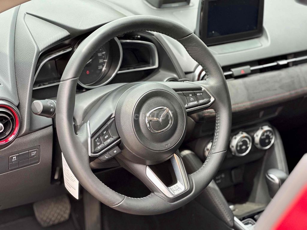 Mazda 2 2024 Sport Luxury - 5000 km. Mua bán Ô tô tại Quận Bắc Từ Liêm Hà Nội được đăng bởi Hùng Ngần hình 13