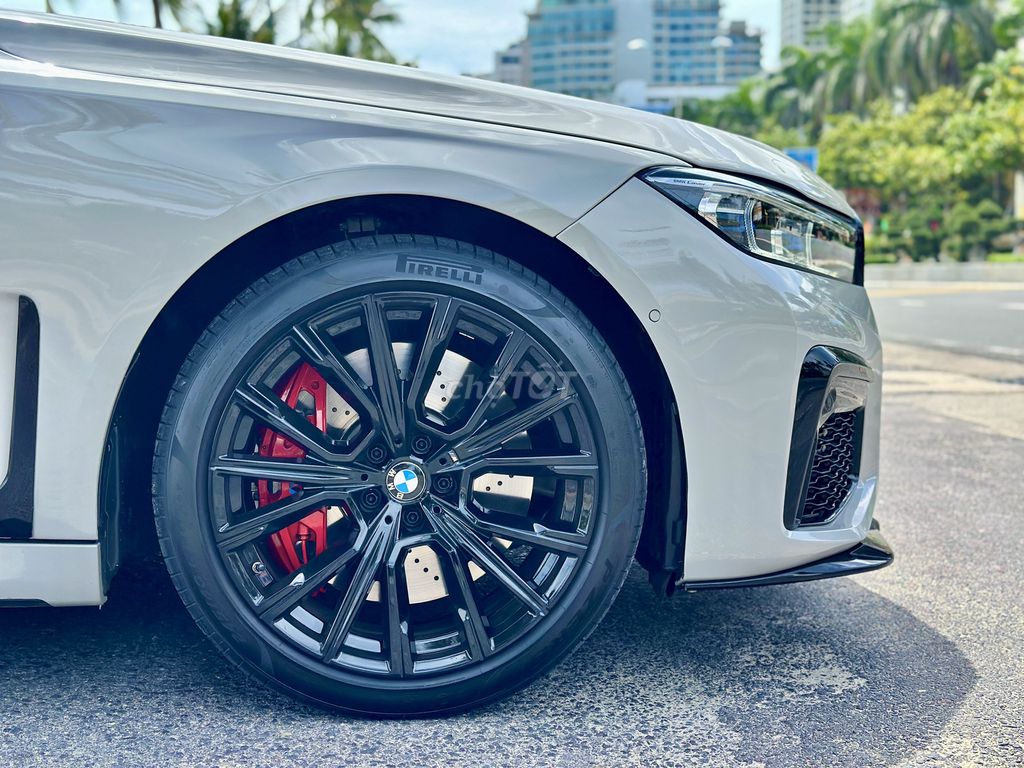 BMW 730Li sx 2017 đklđ 2020 lăn bánh chỉ 48.000km. Mua bán Ô tô tại Quận Tân Phú Tp Hồ Chí Minh được đăng bởi Phước Nguyễn hình 11