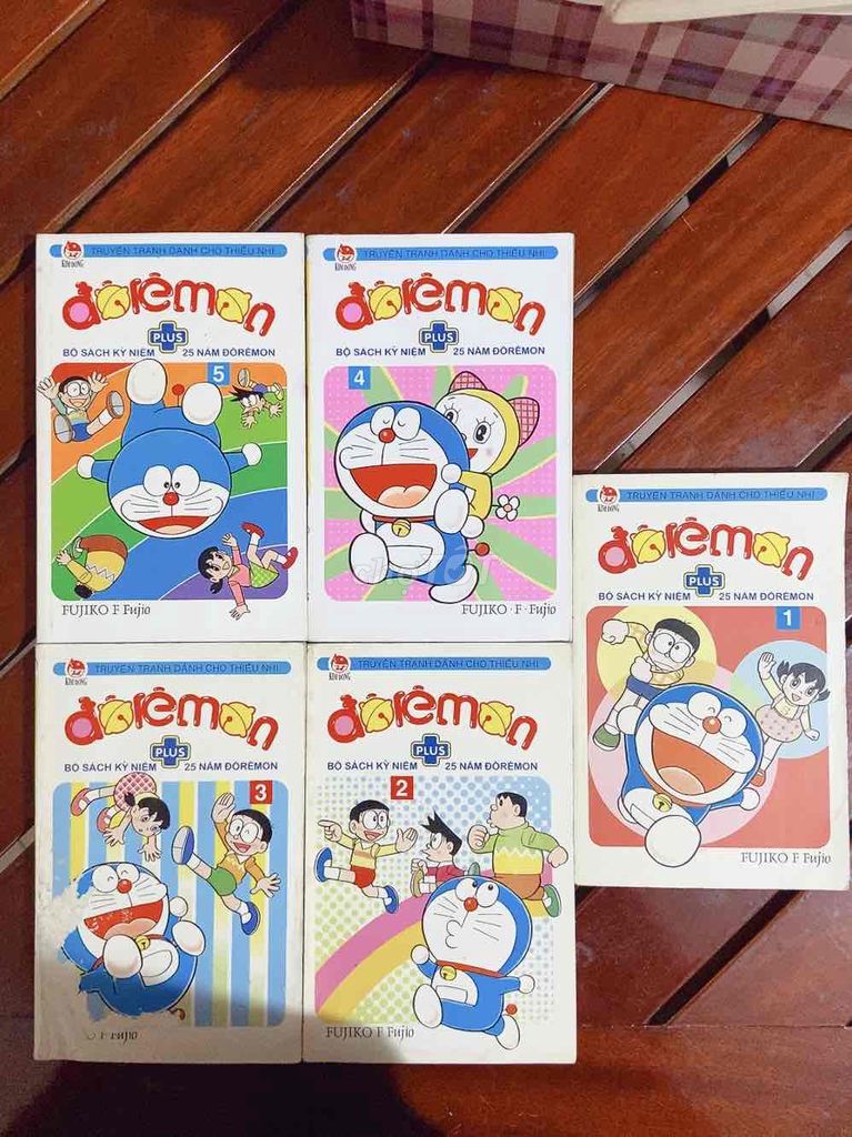 Bộ truyện tranh manga Doraemon