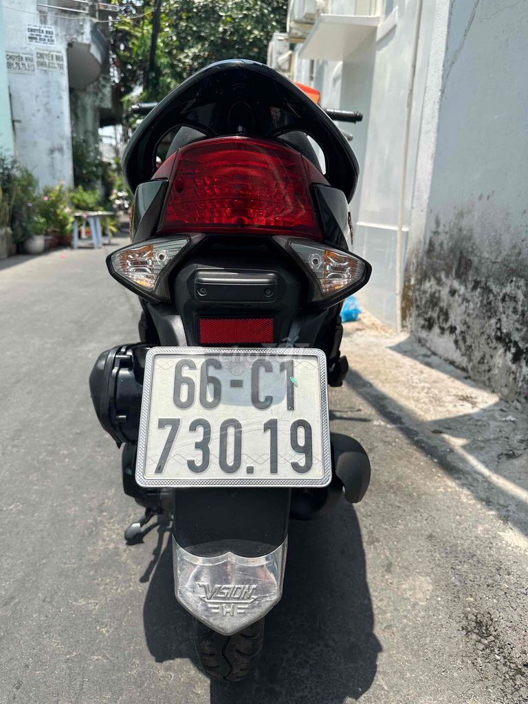 🛵🛵🛵 Honda Vision 2014 Cam đen chính chủ