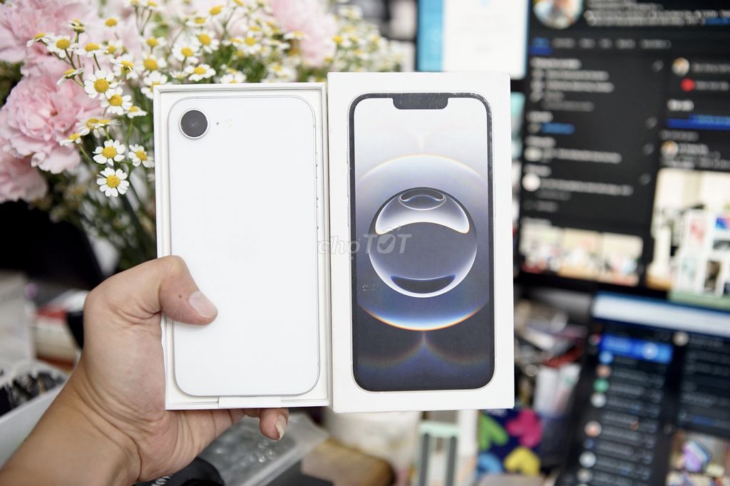 iPhone 16E 256Gb white - q.tế LL/a openbox sạc 2 L. Mua bán Điện thoại tại Quận 5 Tp Hồ Chí Minh được đăng bởi Lê Trọng Tấn hình 1