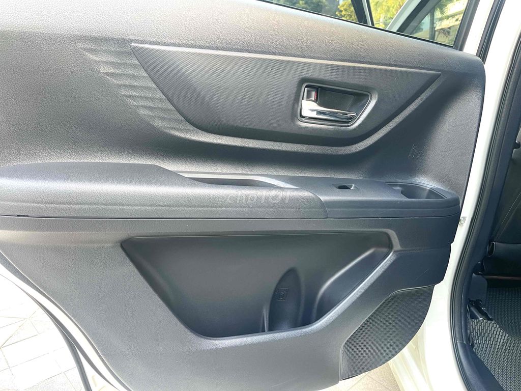 Bán xe Toyota Avanza Premio G 2023 lướt, 1 chủ từ. Mua bán Ô tô tại Quận Hoàng Mai Hà Nội được đăng bởi Mr Tuấn hình 13