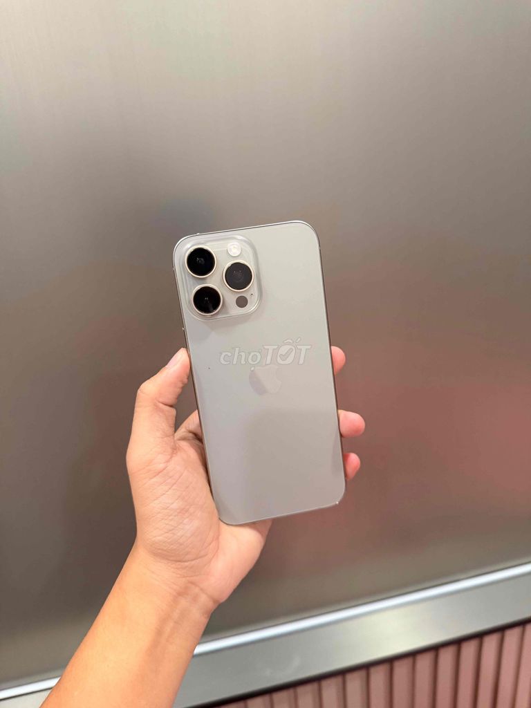 iPhone 16 Pro Max 256G Quốc Tế Full. Mua bán Điện thoại tại Quận Thanh Khê Đà Nẵng được đăng bởi Vip Phone hình 1