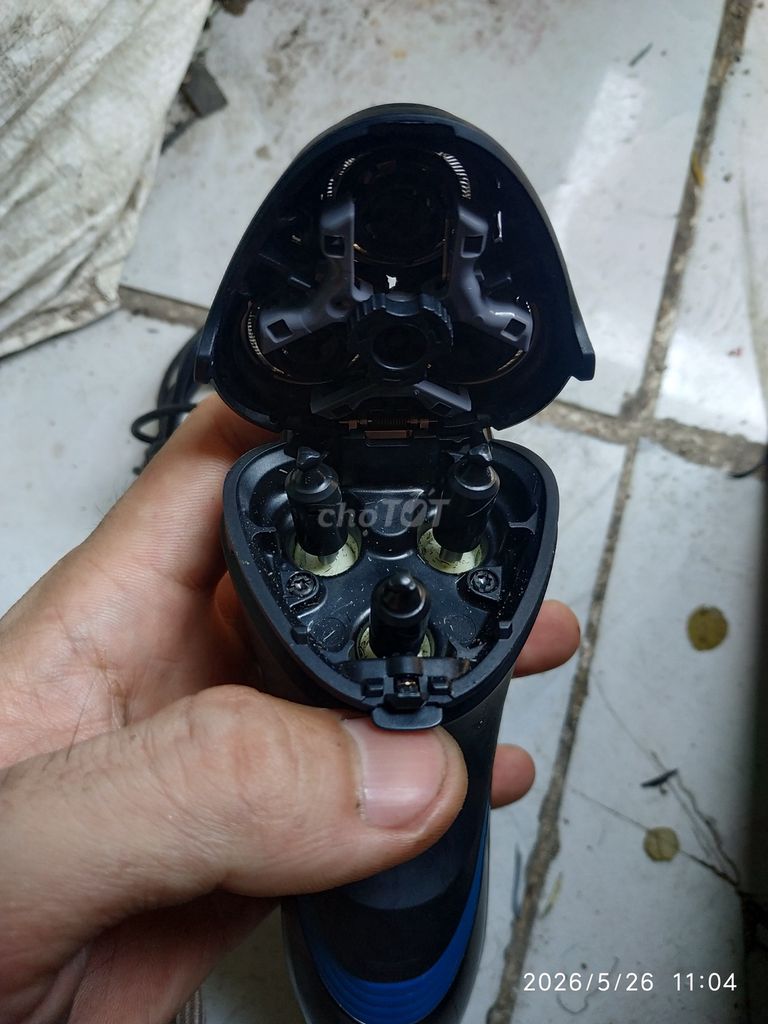 Máy cạo râu Philips Nam 3 lưỡi. Mua bán Nội thất, đồ gia dụng khác tại Thành phố Thủ Đức Tp Hồ Chí Minh được đăng bởi Tran Tran hình 1