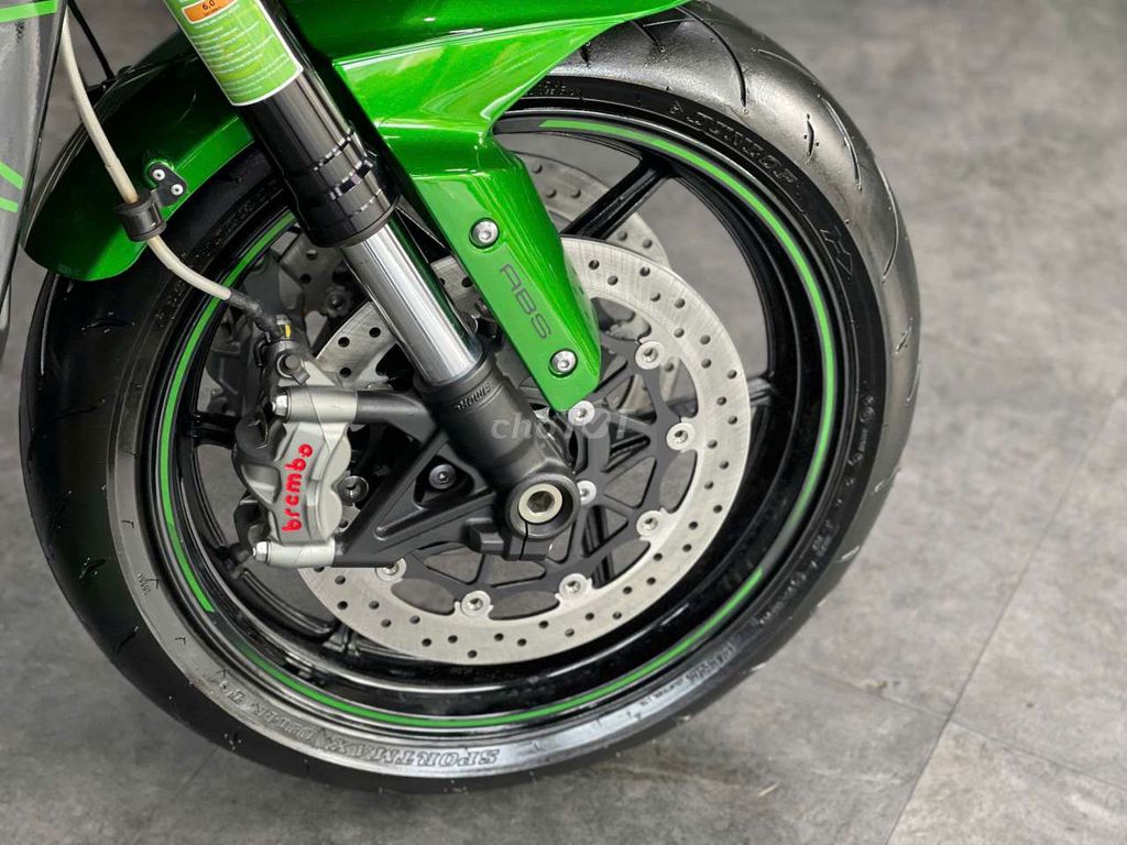 Z1000R 2025 SIÊU LƯỚT ODO 25KM. Mua bán Xe máy tại Quận Tây Hồ Hà Nội được đăng bởi Tu Phamanh hình 6