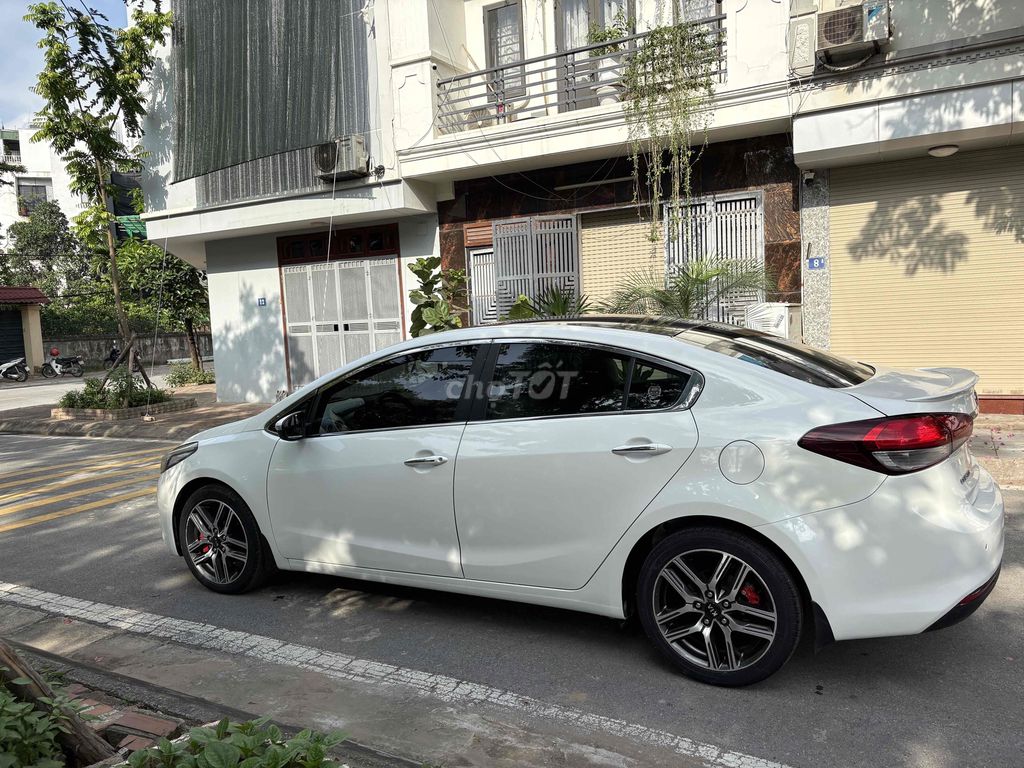 Kia Cerato 2017 1.6 AT - 90000 km. Mua bán Ô tô tại Quận Hai Bà Trưng Hà Nội được đăng bởi Bùi hiển hình 5