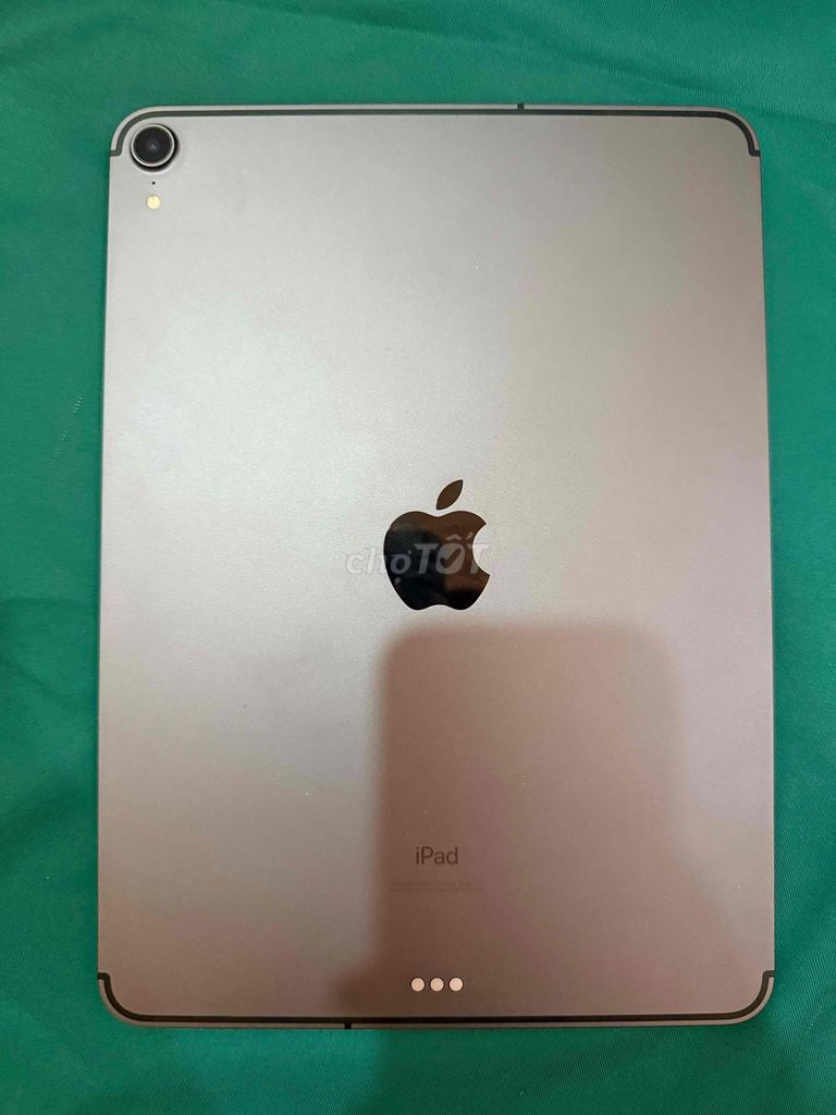 Apple iPad Pro 2018 5G. Mua bán Máy tính bảng tại Thành phố Dĩ An Bình Dương được đăng bởi yang hình 1