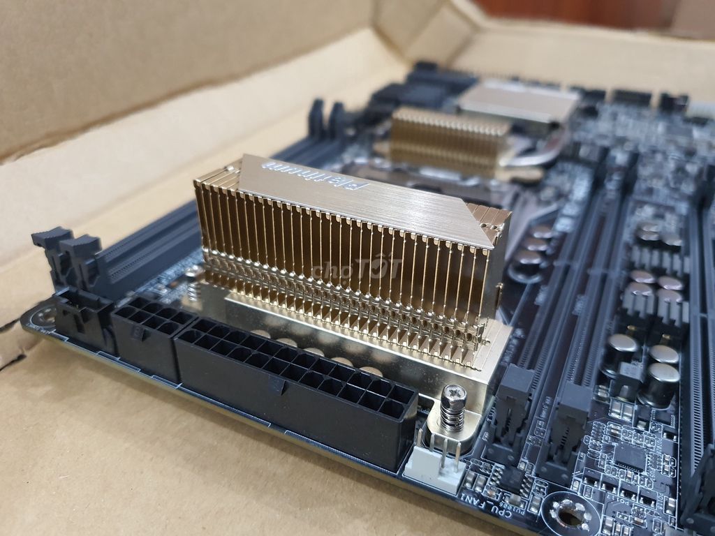 ASUS Z10PE-D8 WS full unlock turbo boost all core - 133077335