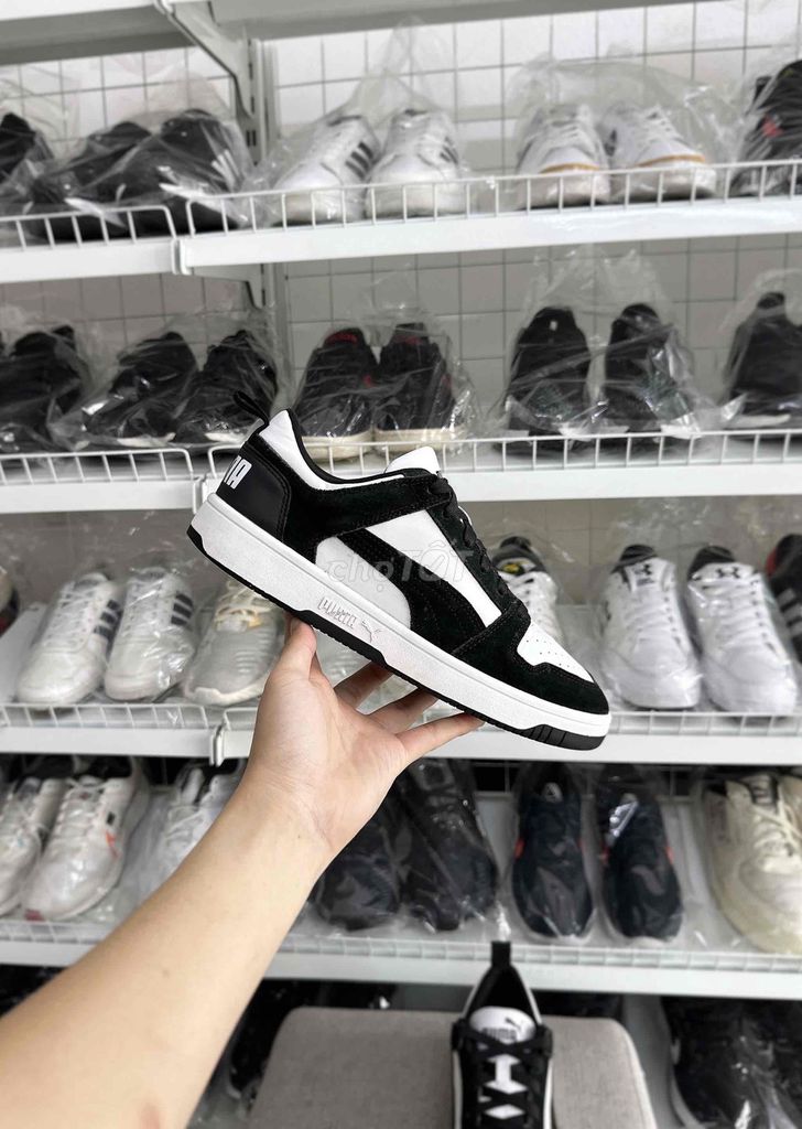 Giày Puma Rebound Layup SD Đen trắng size 41. Mua bán Giày dép tại Huyện Yên Mỹ Hưng Yên được đăng bởi Tiệm Giày Cũ 89 hình 1