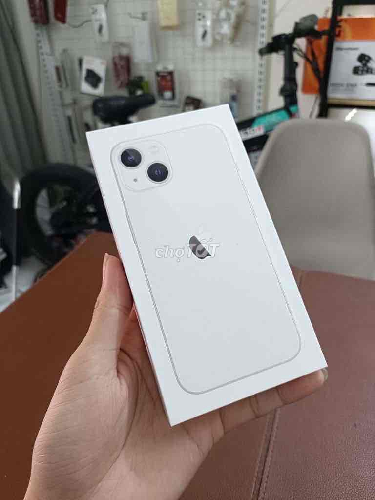 Apple iPhone 13 128GB Đen. Mua bán Điện thoại tại Quận Cẩm Lệ Đà Nẵng được đăng bởi anicnej hình 1