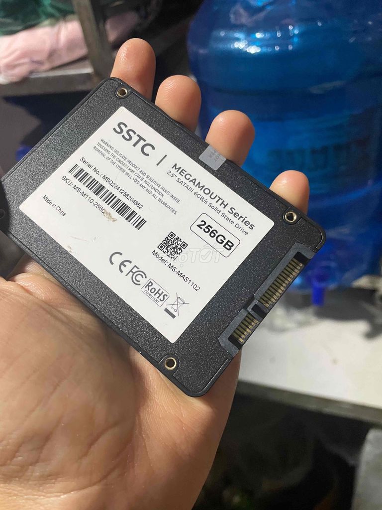 Bán ổ cứng sdd 256 và 1tb số lượng