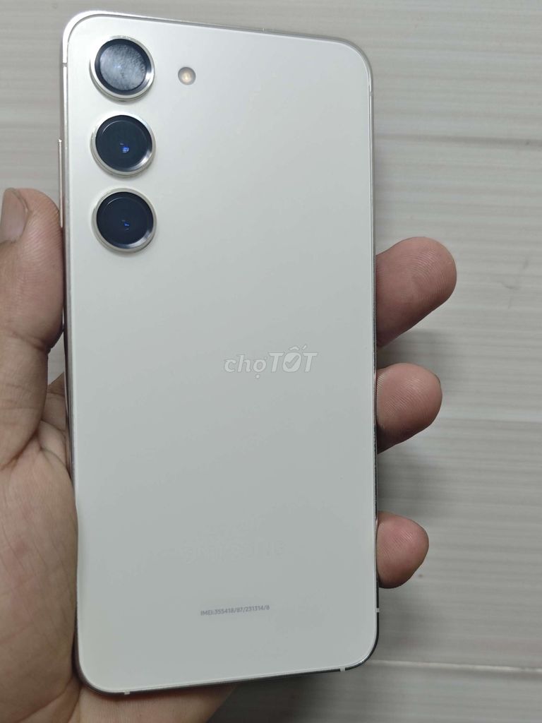 Samsung S23 8 128 trắng chính hãng. Mua bán Điện thoại tại Thị xã Tân Uyên Bình Dương được đăng bởi phong hình 1