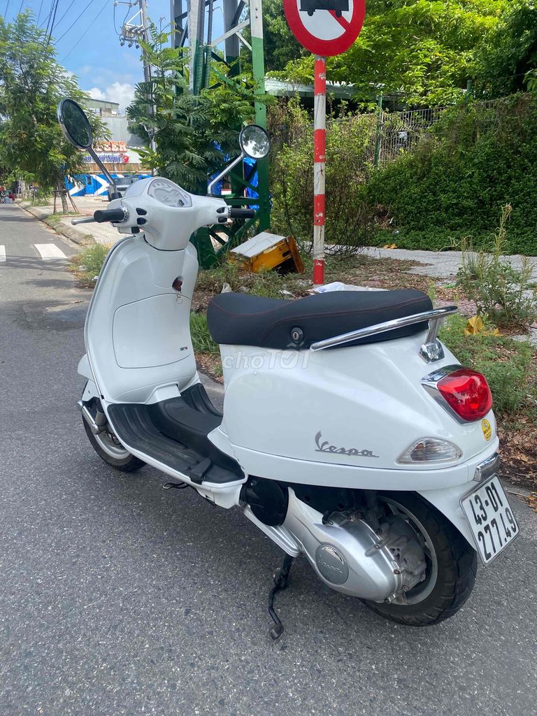 Chính chủ cần bán xe Vespa 3vie máy rin êm chạy ng. Mua bán Xe máy tại Quận Liên Chiểu Đà Nẵng được đăng bởi Nam hình 6