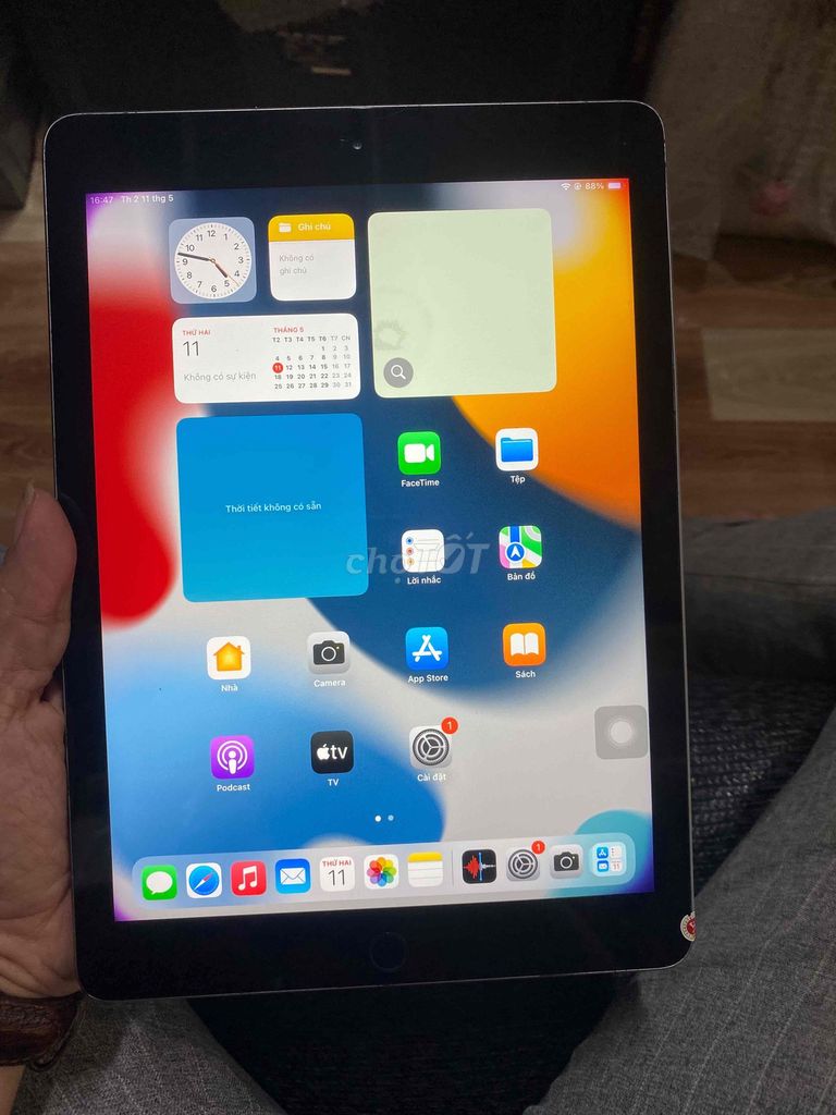 Apple iPad Gen 6 32GB Bạc siêu lướt. Mua bán Máy tính bảng tại Thành phố Vinh Nghệ An được đăng bởi Hào Nam Audio  hình 1