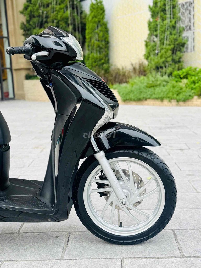 Honda SH 125i 2016 Черный, смарт-ключ, родной мотор 100%