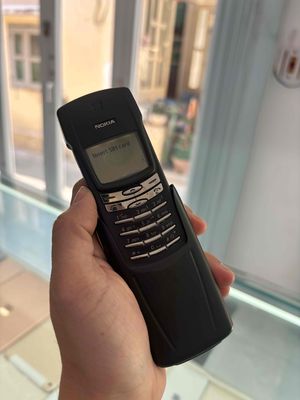 Nokia 8910i máy đúng zin ( cáp đỏ) likenew