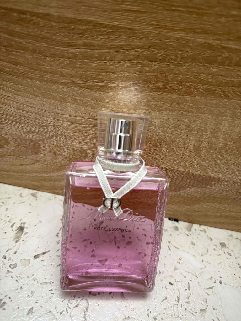 Nước hoa nữ Miss Dior Rose Essence Auth 98%