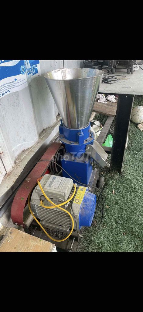 Máy làm thức ăn chăn nuôi Mới 100%. Mua bán Đồ chuyên dụng, Giống nuôi trồng tại Thành phố Vũng Tàu Bà Rịa - Vũng Tàu được đăng bởi Tên chưa cung cấp hình 1