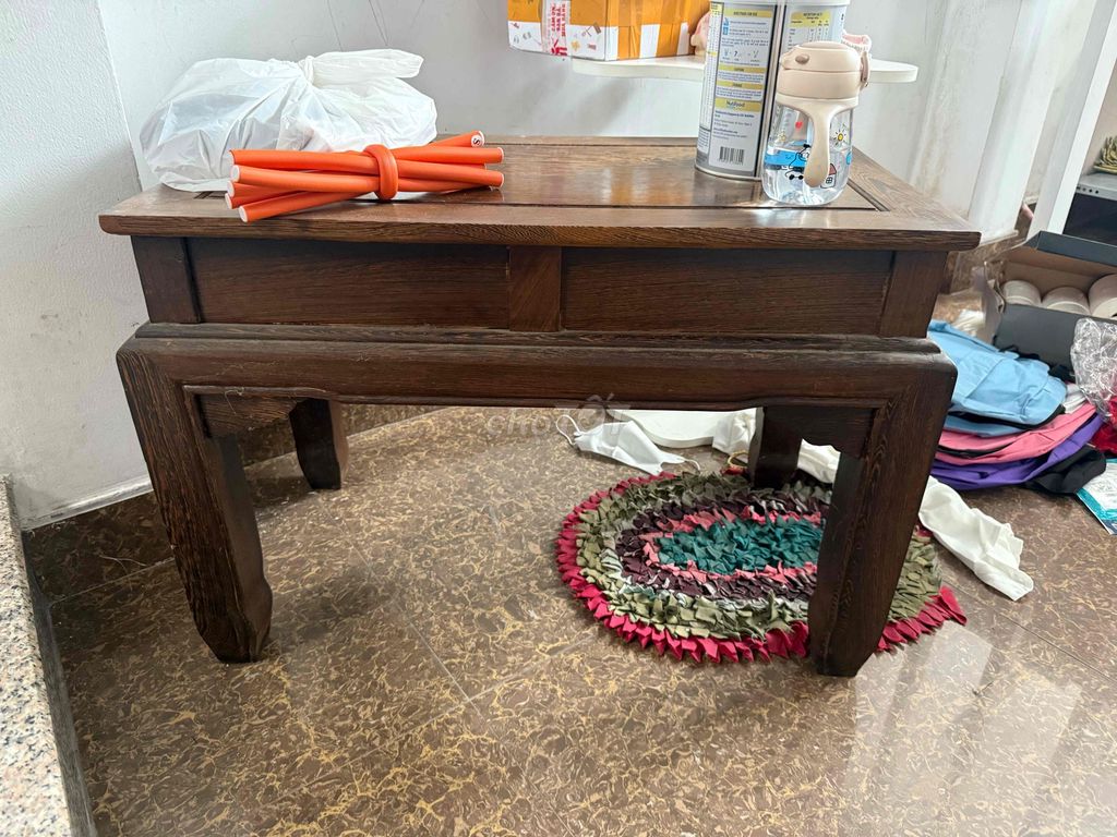 Bàn trà gỗ + ghế đôn GỖ mun công màu Nâu. Mua bán Bàn ghế tại Quận 12 Tp Hồ Chí Minh được đăng bởi Hân Nguyễn hình 1
