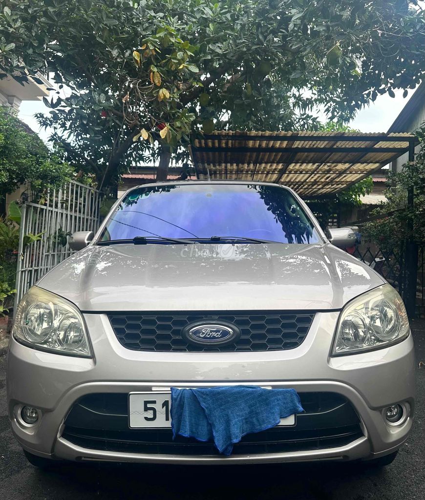 Ford Escape 2013 XLS 2.3 AT 4X2 - 102000 km. Mua bán Ô tô tại Quận 11 Tp Hồ Chí Minh được đăng bởi Hải Trần hình 2