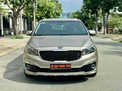 Kia Sedona 2016 3.3 GAT Xăng - Đẹp không lỗi lầm