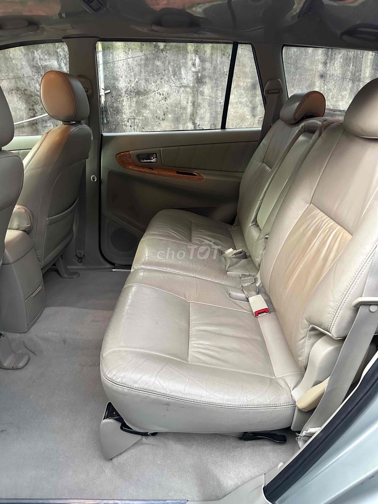 Toyota Innova 2008 Версия V Автомат 228 млн