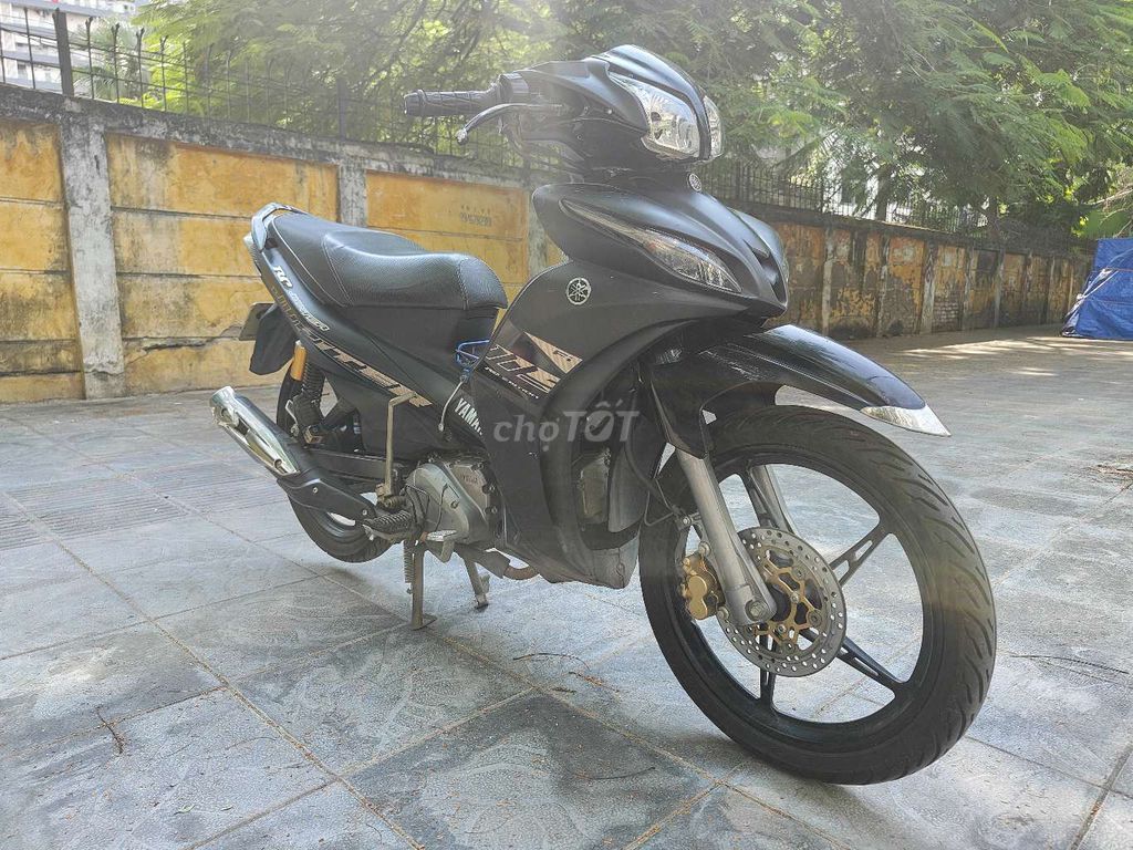 Jupiter Fi đen nhám mới nguyên. Mua bán Xe máy tại Quận Thanh Xuân Hà Nội được đăng bởi Long hình 4