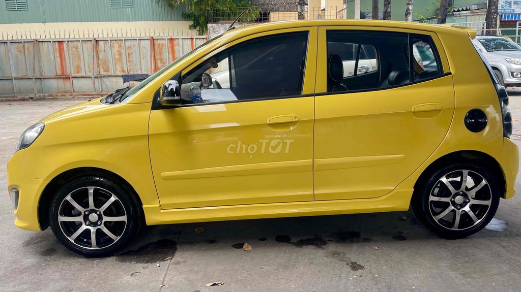 KIA Morning Vàng. Mua bán Ô tô tại Huyện Hóc Môn Tp Hồ Chí Minh được đăng bởi Nguyễn hòa bình hình 2