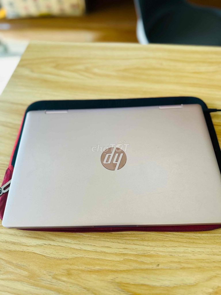 Laptop HP Pavilion X360 I7 16/512