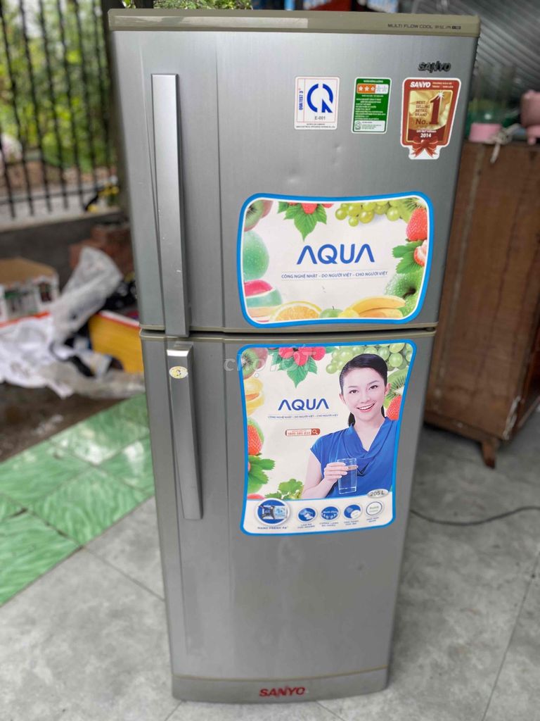 Tủ lạnh Sanyo Aqua 186 lít. Mua bán Tủ lạnh tại Quận Bình Thuỷ Cần Thơ được đăng bởi dhhd27 hình 1